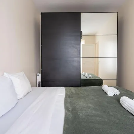 Elegant Avec Ascenseur Proche De La Tour Eiffel * Paris