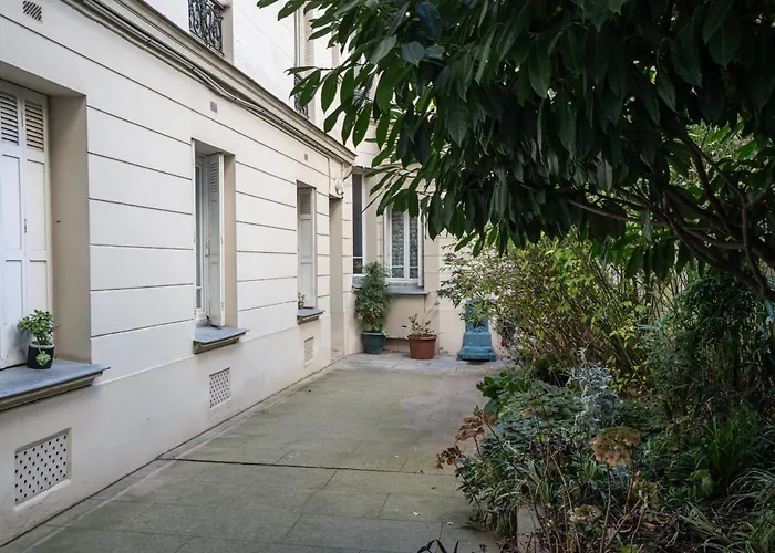 Elegant Avec Ascenseur Proche De La Tour Eiffel Appartement